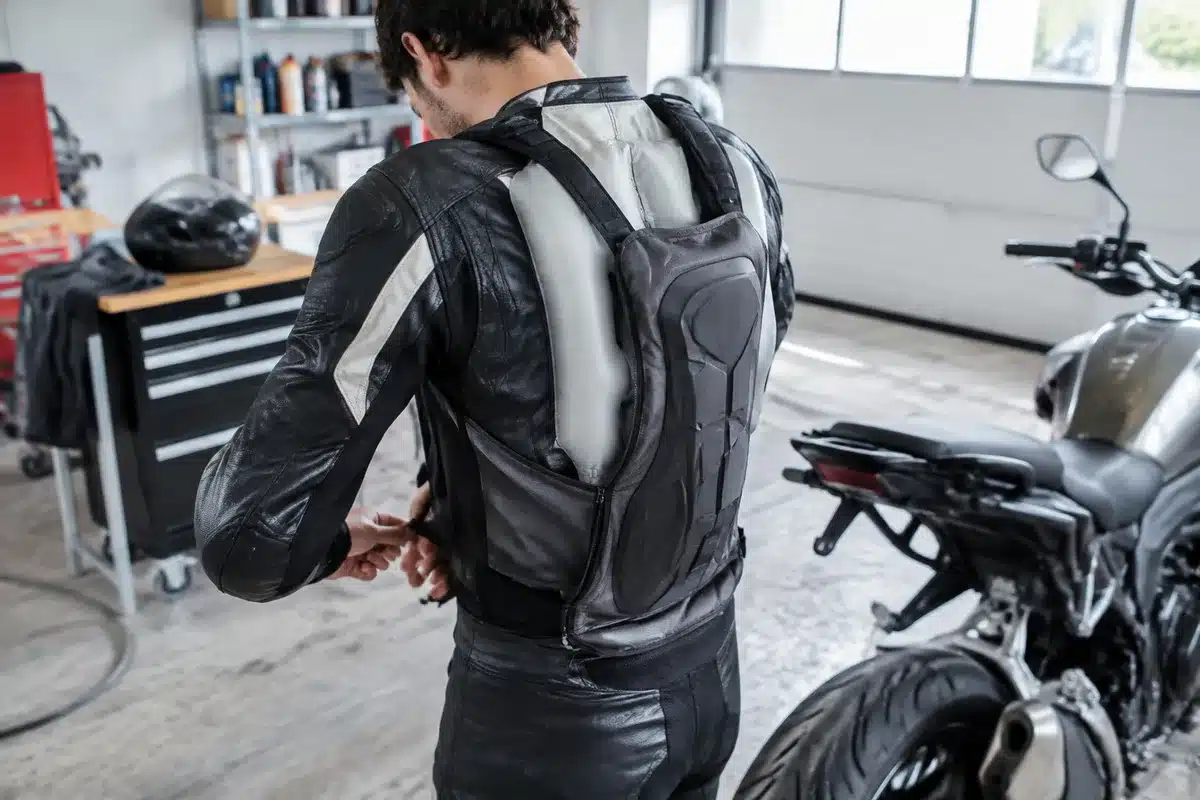 Alpinestars TechAir 5 Plasma standalone motorcycle airbag reviewed and tested