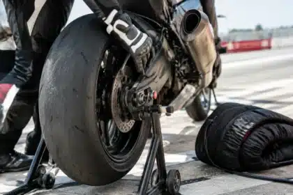 Deputy editor Carl preps Suzuki GSX-R1000R for track with tires, safety and setup tweaks